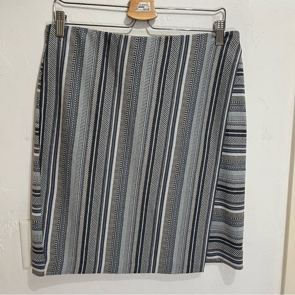 J. Jill Blue Breeze Mountain Faux Wrap Pencil Skirt Small - Picture 1 of 9